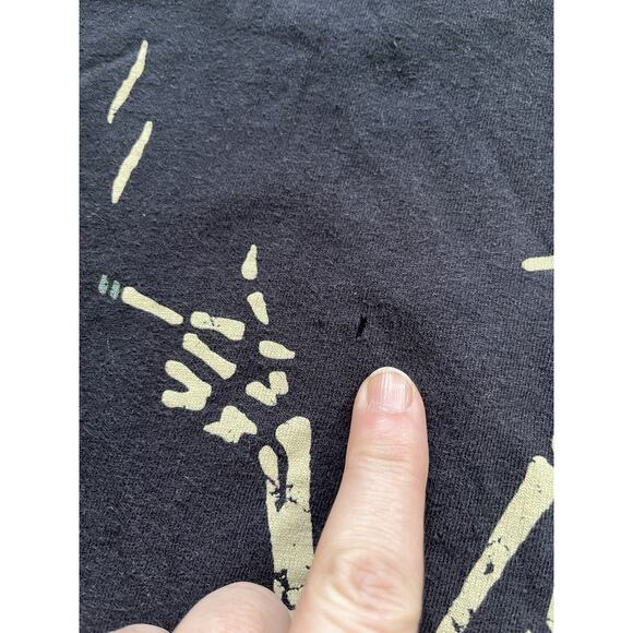 Social Distortion Skully T-Shirt Men's L Hanes Black Graphic Tee - Picture 3 of 4